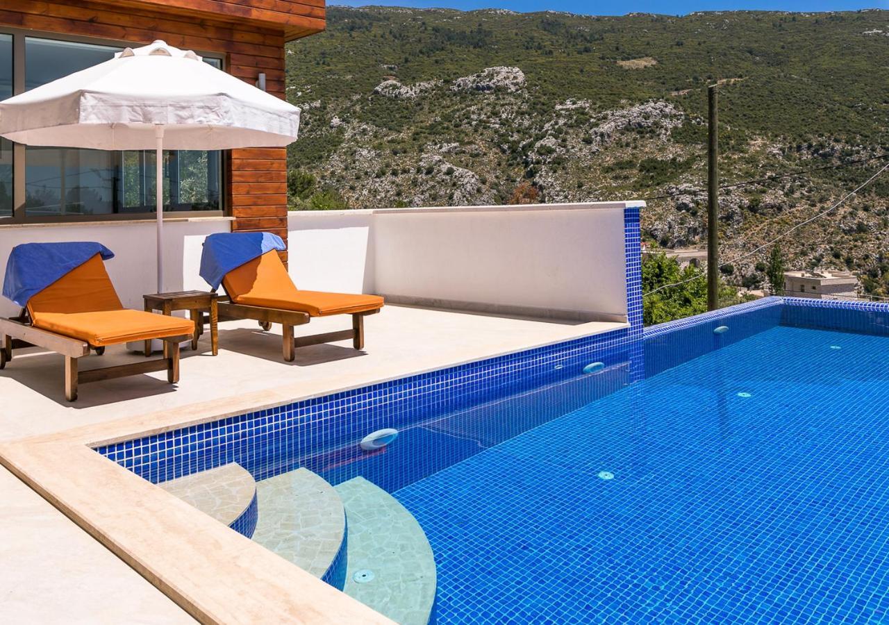 Villa 1 Sleeps 2 Honeymoon Isolated Infinity-Villa Orkide Uzumlu  Exterior photo