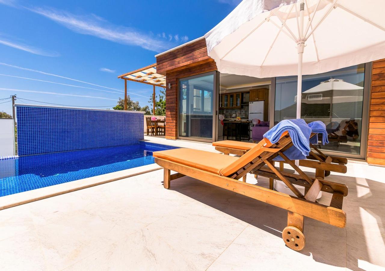 Villa 1 Sleeps 2 Honeymoon Isolated Infinity-Villa Orkide Uzumlu  Exterior photo