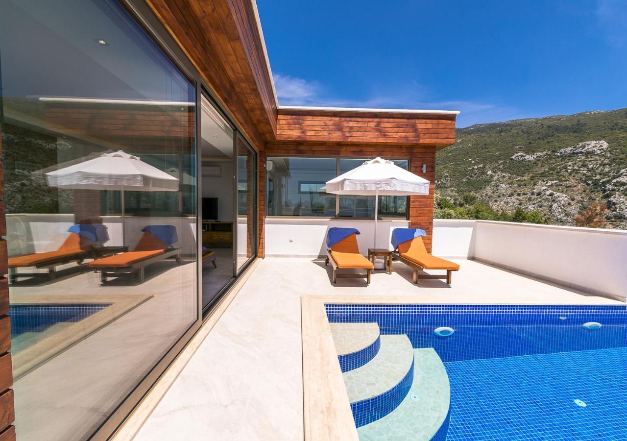 Villa 1 Sleeps 2 Honeymoon Isolated Infinity-Villa Orkide Uzumlu  Exterior photo